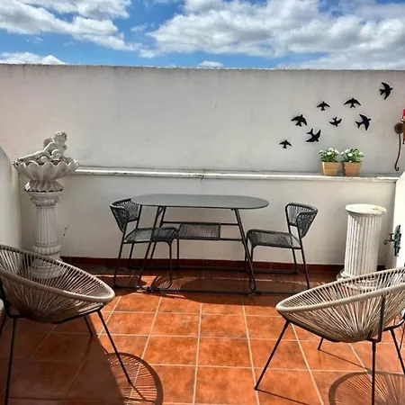 Casa 2 Bedroom *